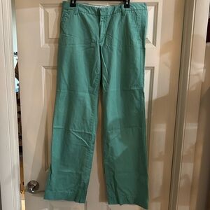 GAP Women's Light Green Straight Leg Pants size 8 Long